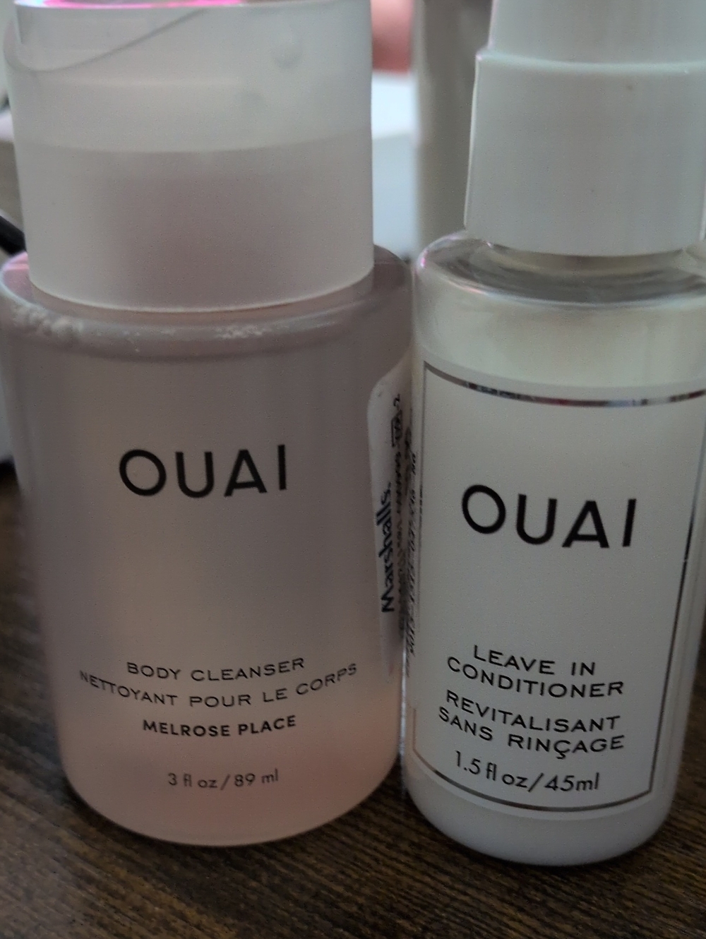 OUAI Pink and White Body Cleanser & Leave-In Conditioner Set